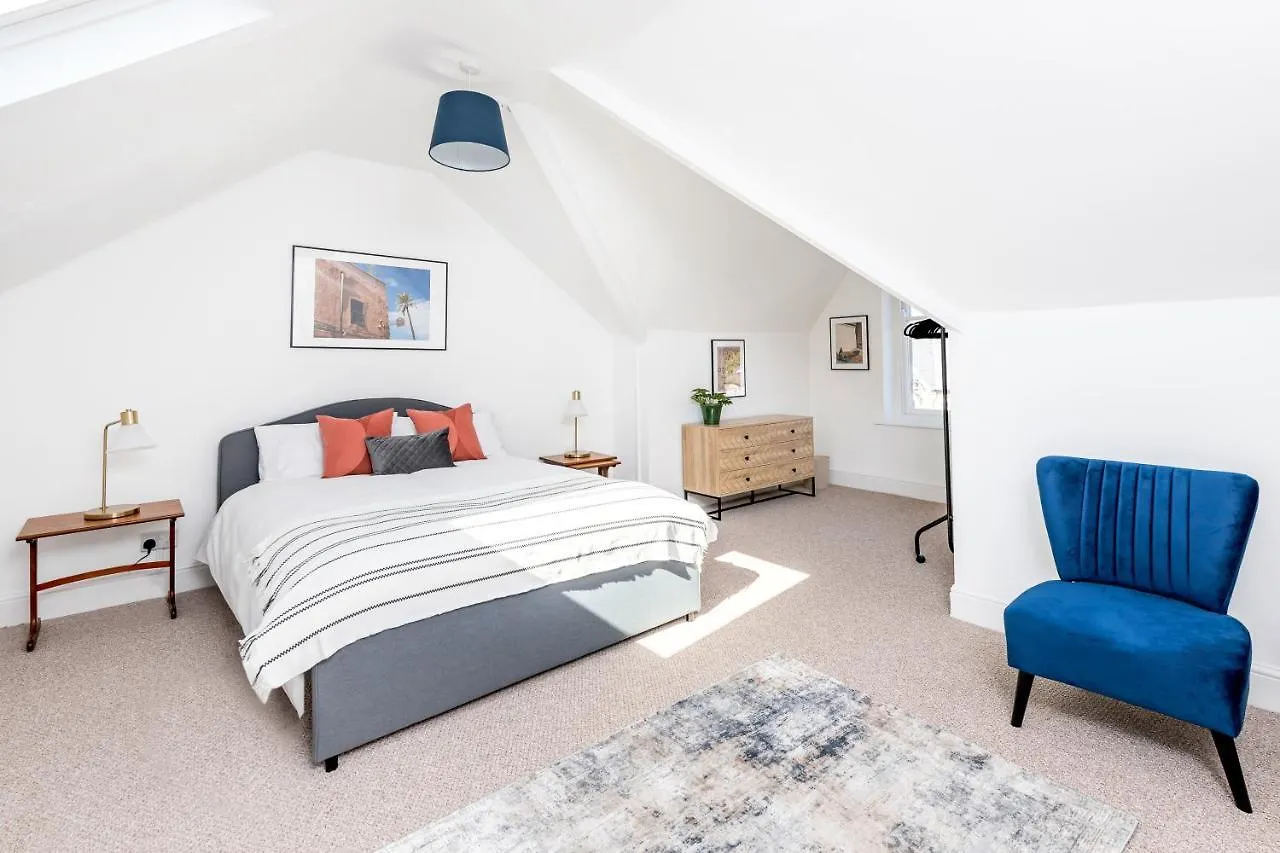 Apartment Relax In Comfortable & Stylish Pontcanna Apartment, Free Private Parking Cardiff United Kingdom