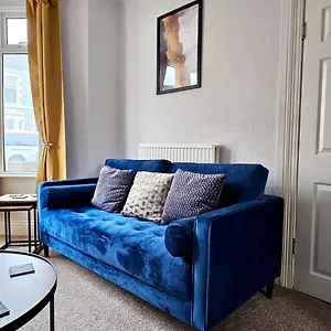 Apartment Vale House By Switchback, Cardiff